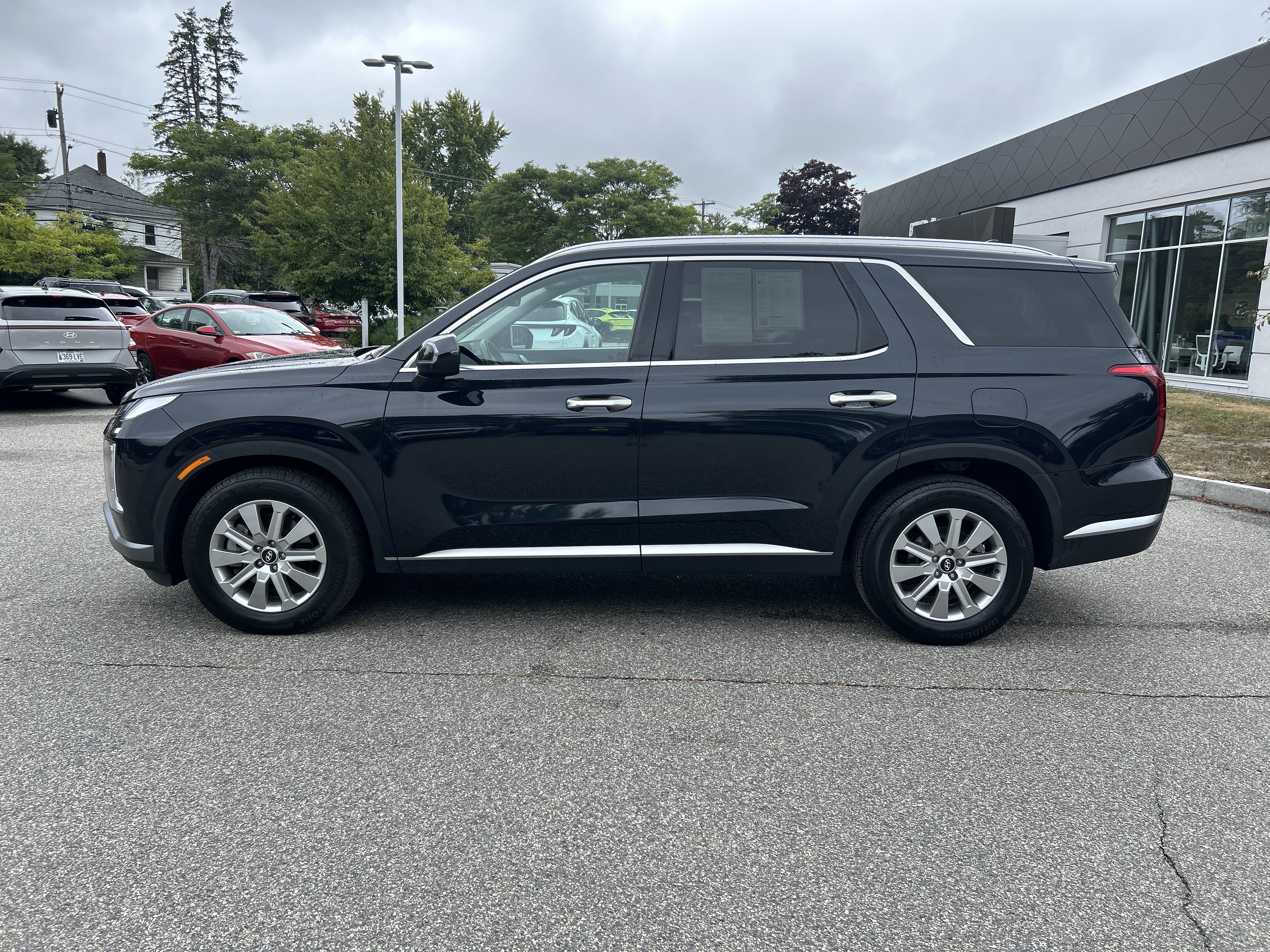 Certified 2025 Hyundai Palisade SEL AWD/4WD image 8