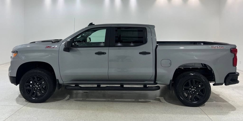 New 2026 Chevrolet Silverado 1500 Custom Trail Boss AWD/4WD image 2