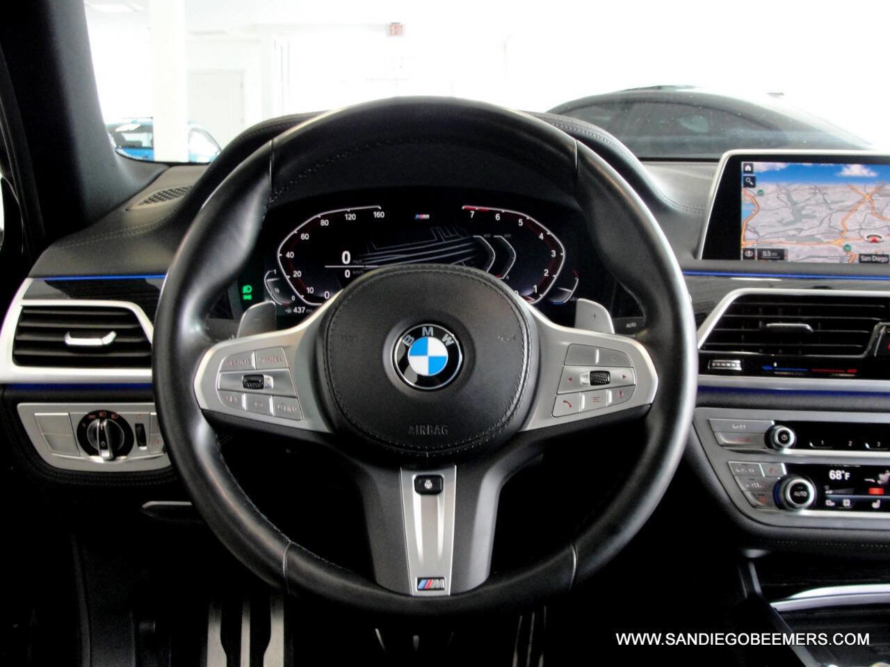 Used 2022 BMW 740i w/ M Sport Package image 32