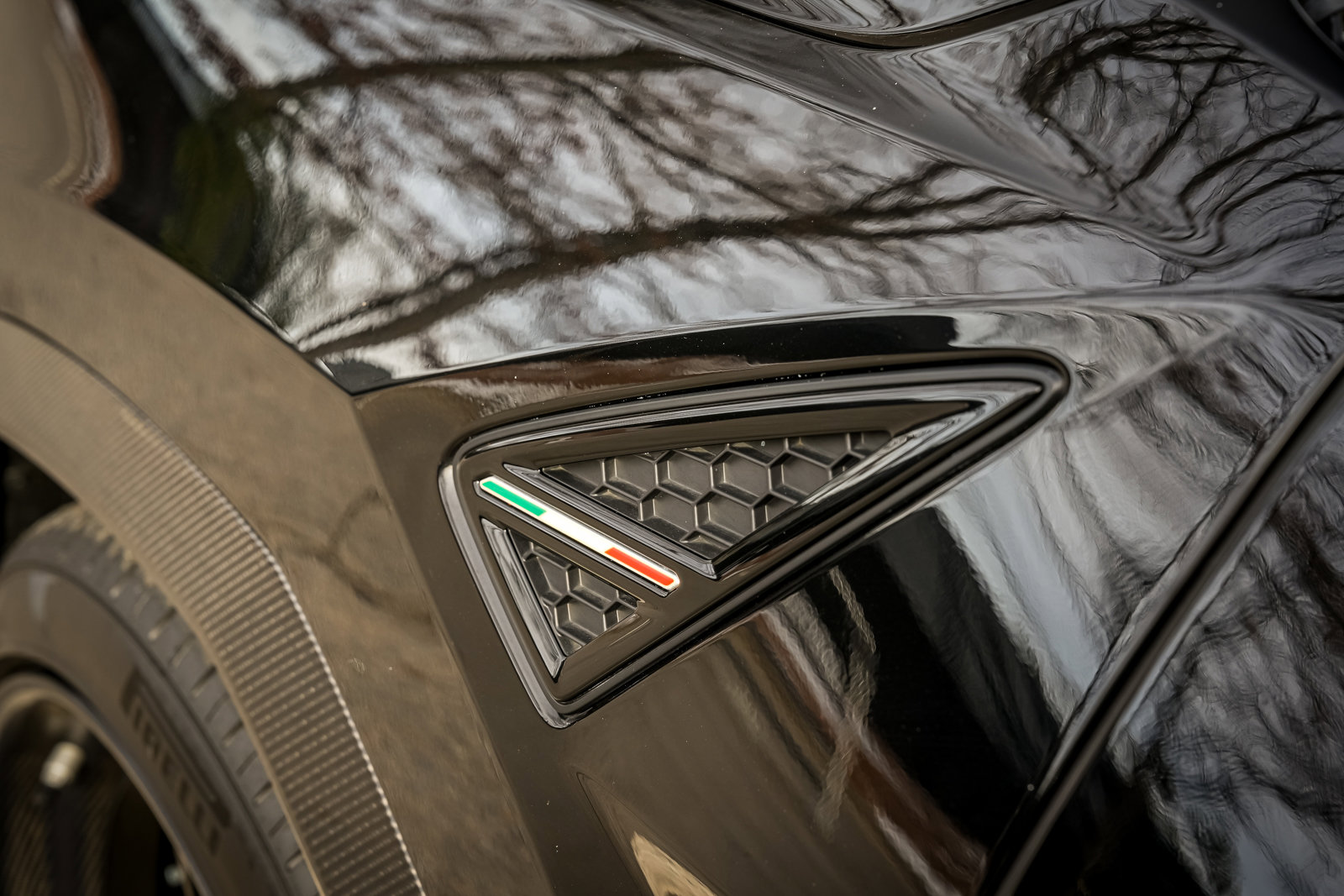 Used 2024 Lamborghini Urus Performante image 13