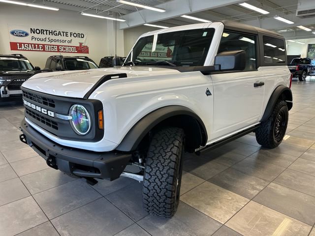 Used 2023 Ford Bronco Black Diamond AWD/4WD image 16