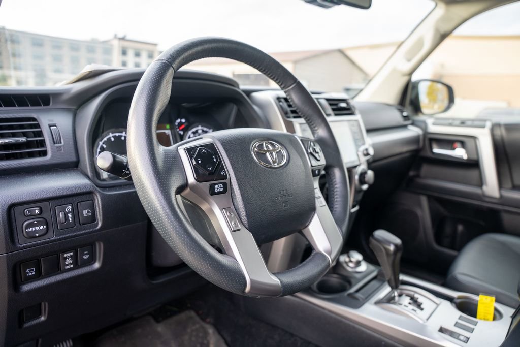Used 2022 Toyota 4Runner TRD Sport image 17