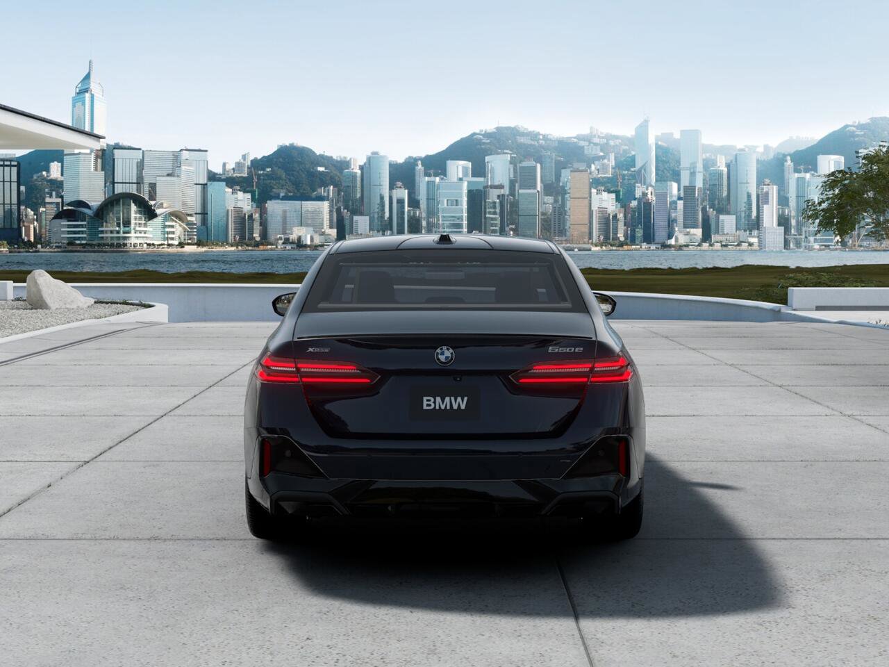 New 2027 BMW 550e xDrive image 5