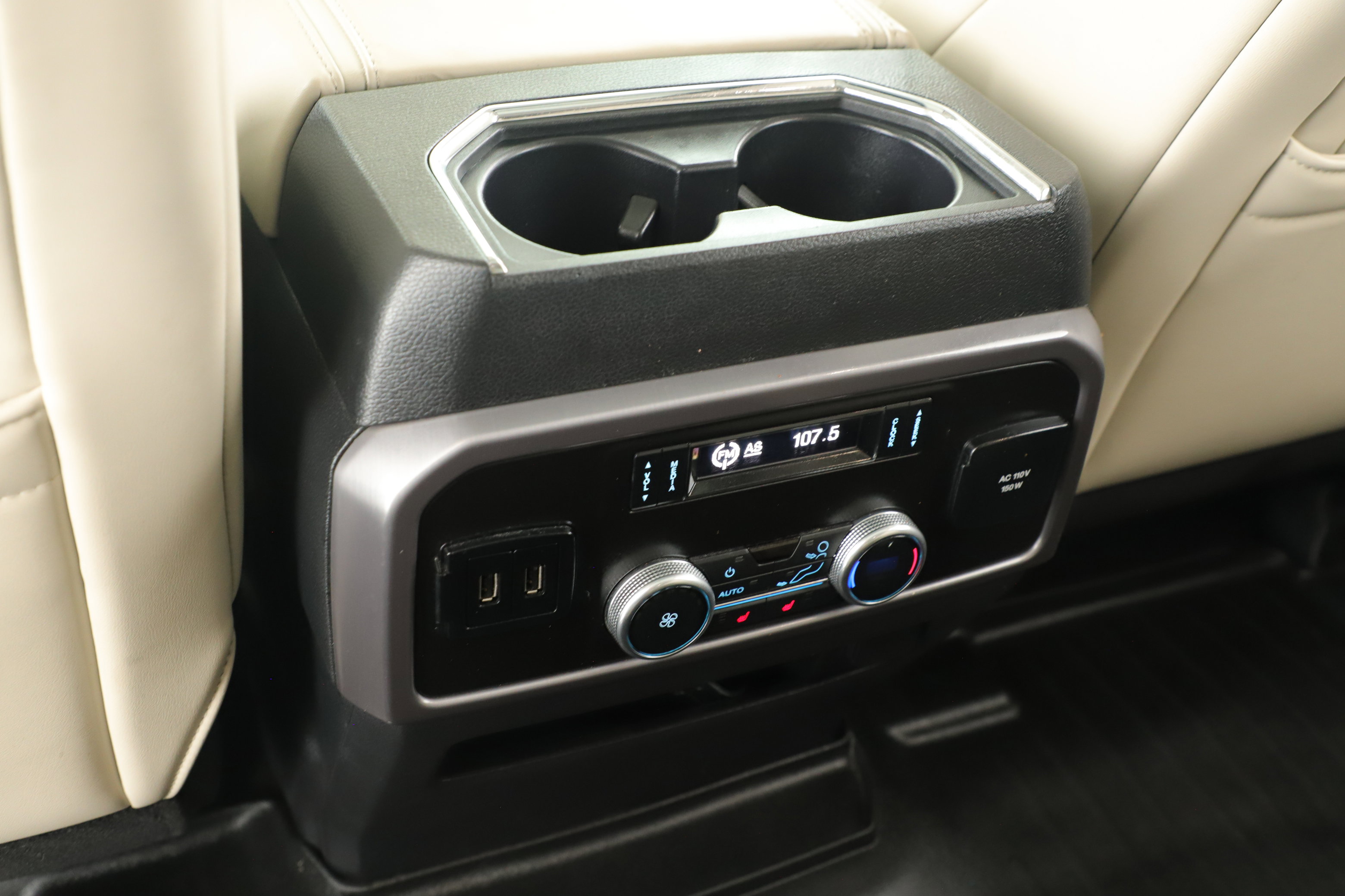 Used 2019 Ford Expedition Platinum image 26