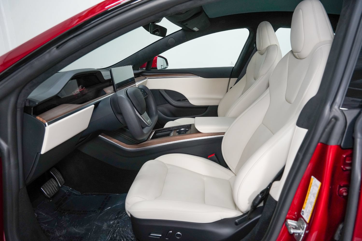 Used 2023 Tesla Model S Standard Range AWD/4WD image 34