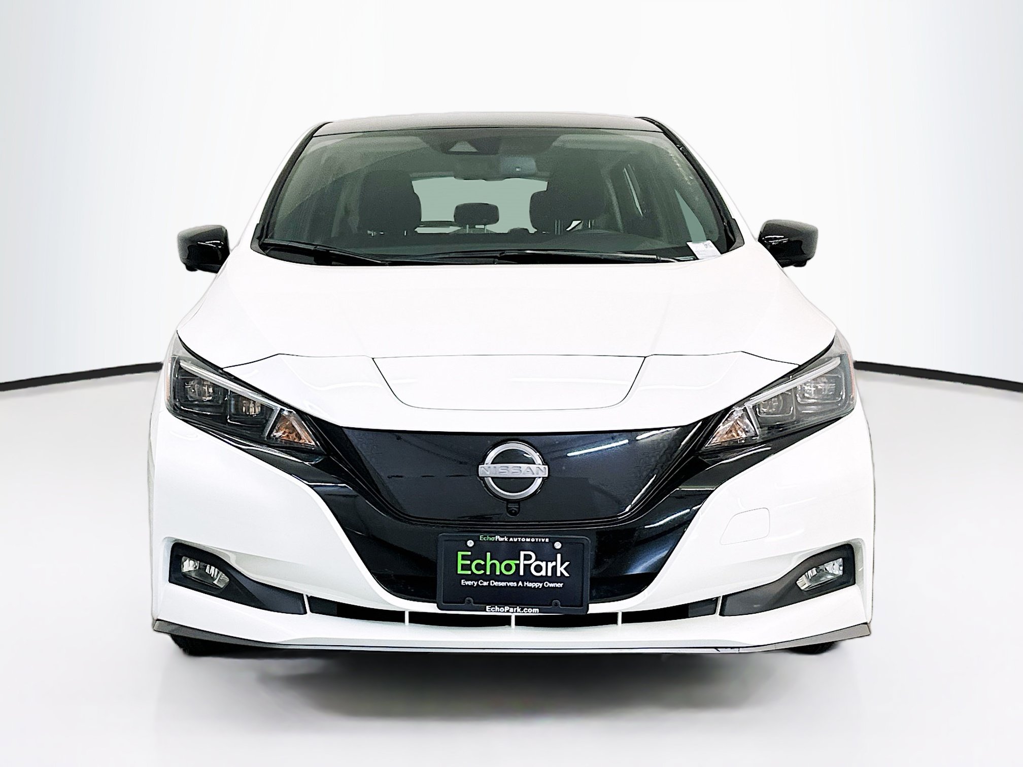 Used 2025 Nissan Leaf SV Plus FWD image 2