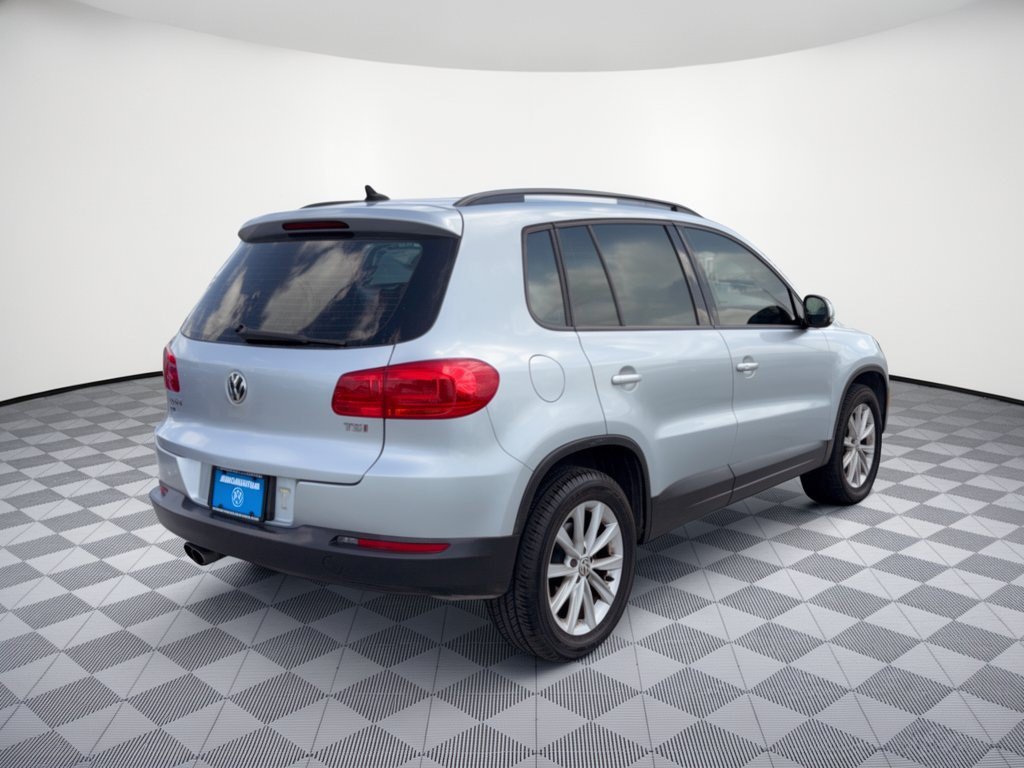 Used 2017 Volkswagen Tiguan Limited w/ Premium Package FWD image 9