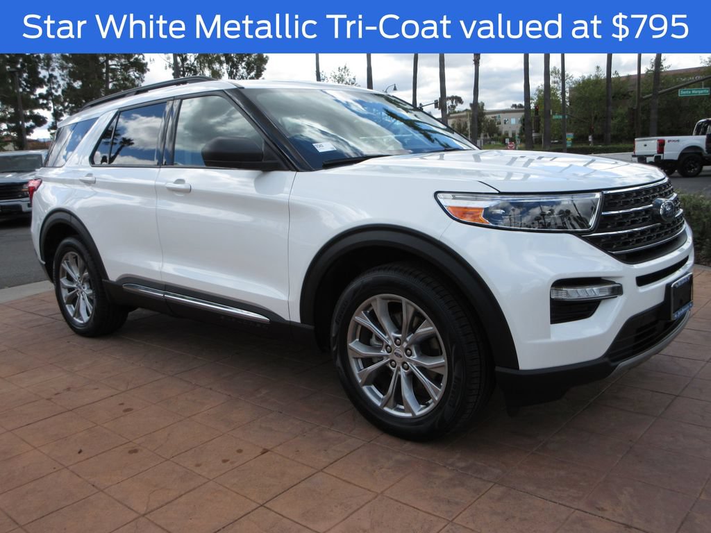 Certified 2023 Ford Explorer XLT w/ Equipment Group 202A AWD/4WD image 6