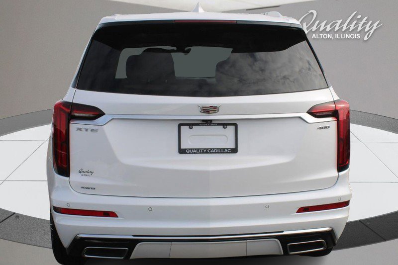 Used 2024 Cadillac XT6 Premium Luxury image 10