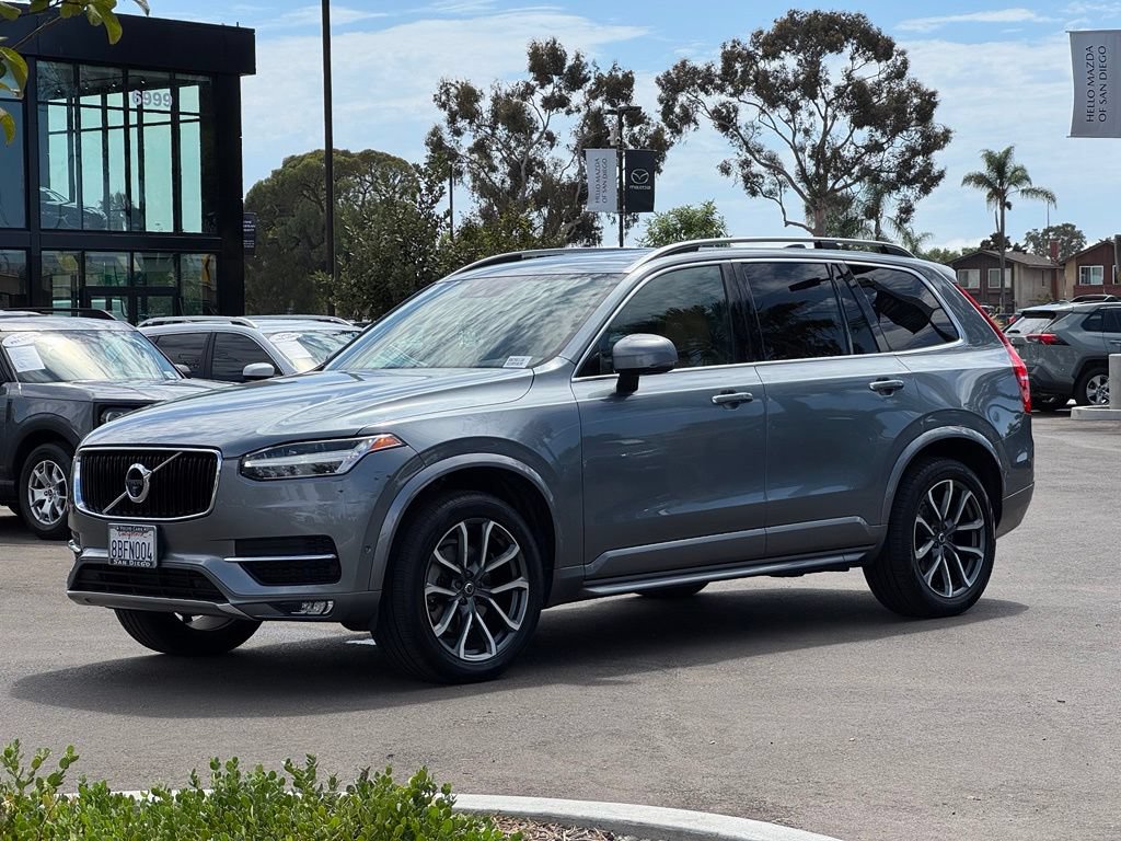Used 2018 Volvo XC90 T6 Momentum w/ Convenience Package AWD/4WD image 5