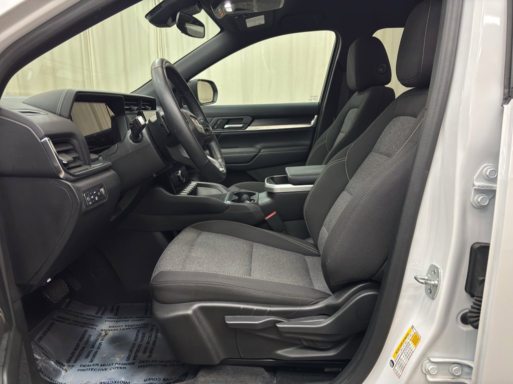 Used 2025 GMC Terrain Elevation image 14