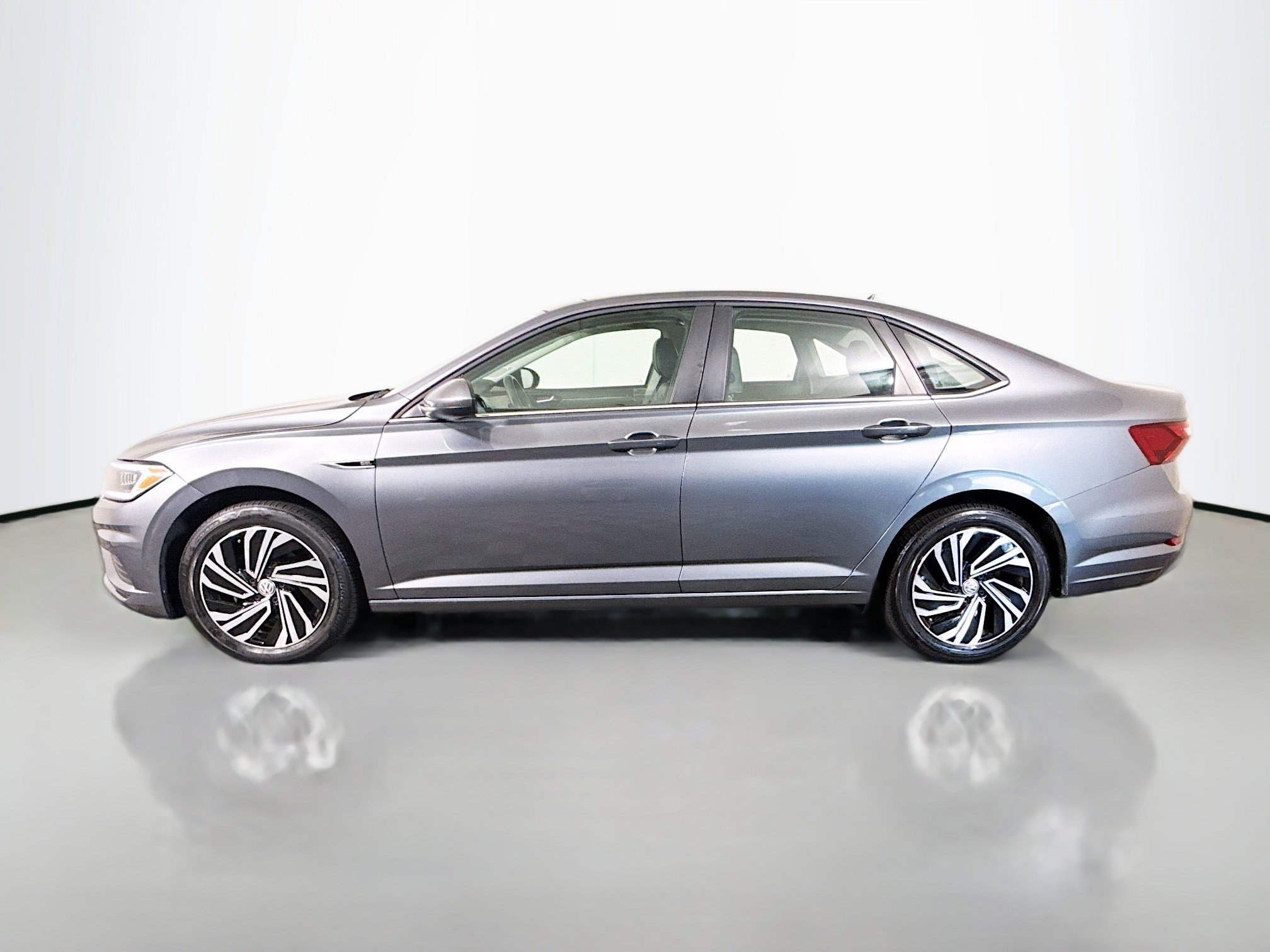 Used 2020 Volkswagen Jetta SEL FWD image 6