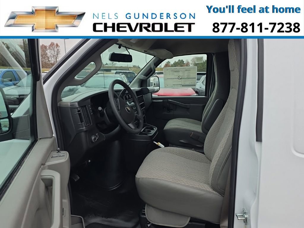 New 2025 Chevrolet Express 2500 w/ Driver Convenience Package RWD image 17