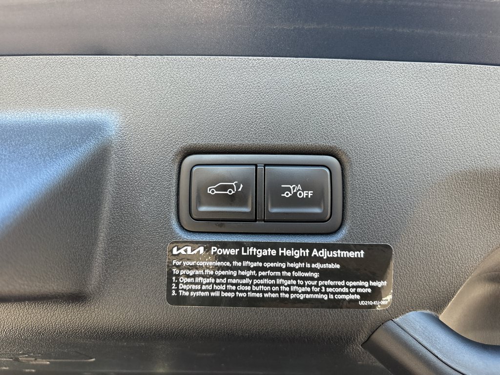 Used 2027 Kia Telluride S w/ Towing Package FWD image 21