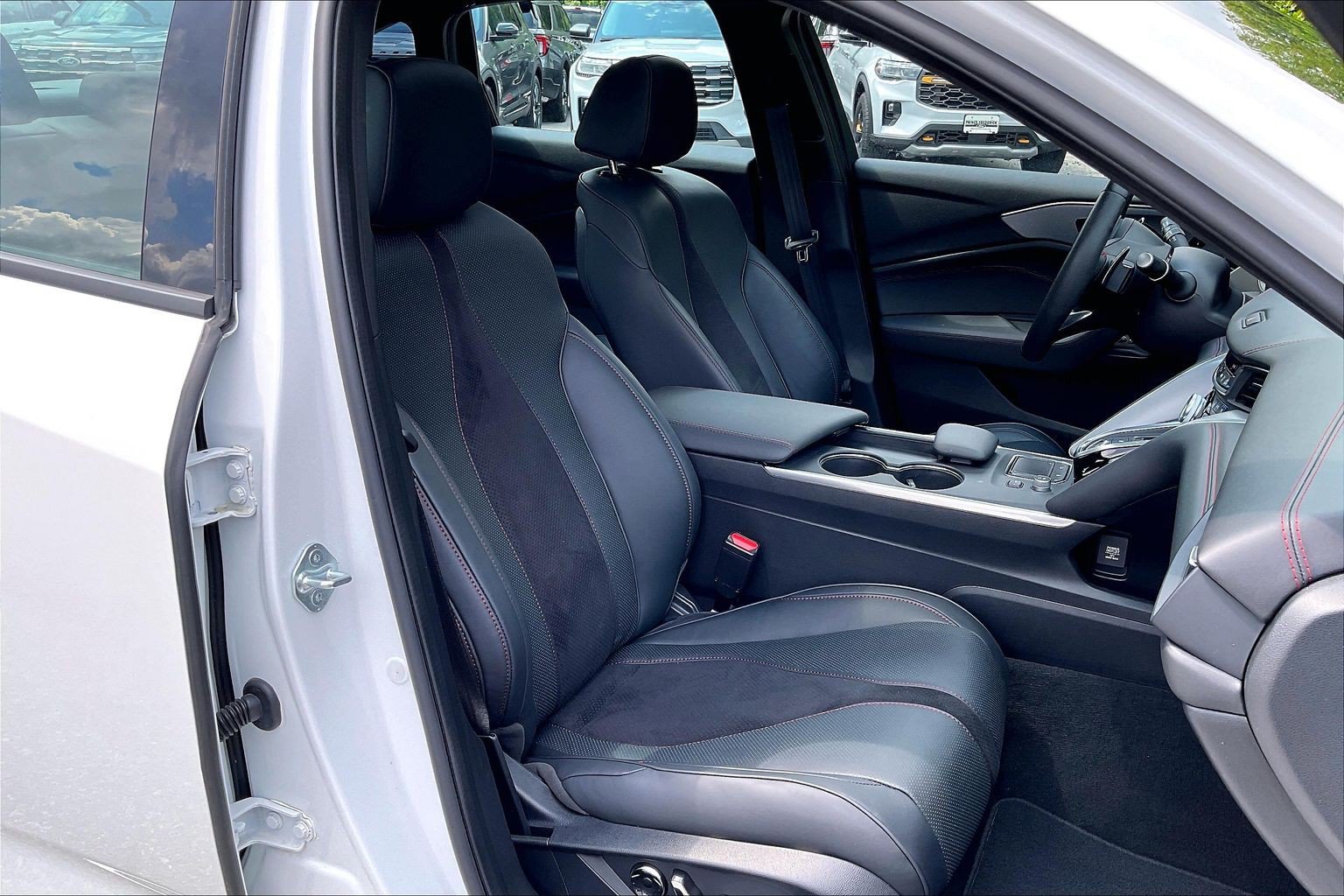 Used 2024 Acura TLX w/ A-SPEC Package AWD/4WD image 7
