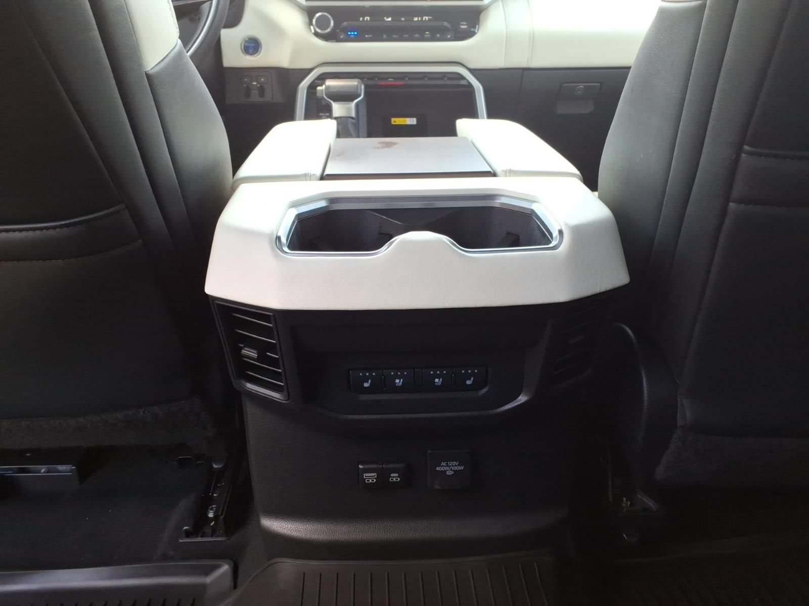 Used 2022 Toyota Tundra Capstone AWD/4WD image 31