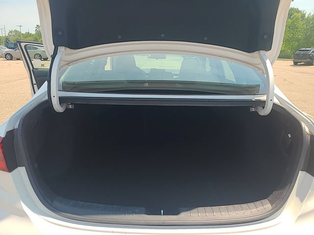 Used 2024 Kia Forte LXS FWD image 31