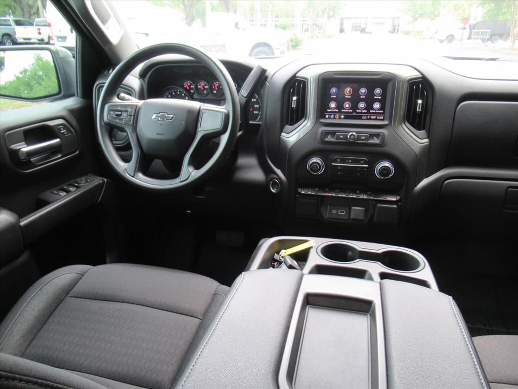 Used 2024 Chevrolet Silverado 1500 Custom w/ Dark Appearance Package RWD image 12