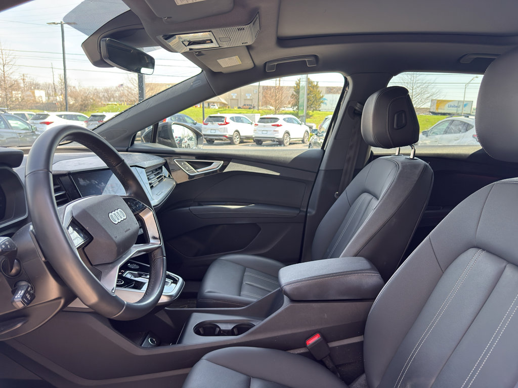 Used 2023 Audi Q4 e-tron Premium Plus image 9