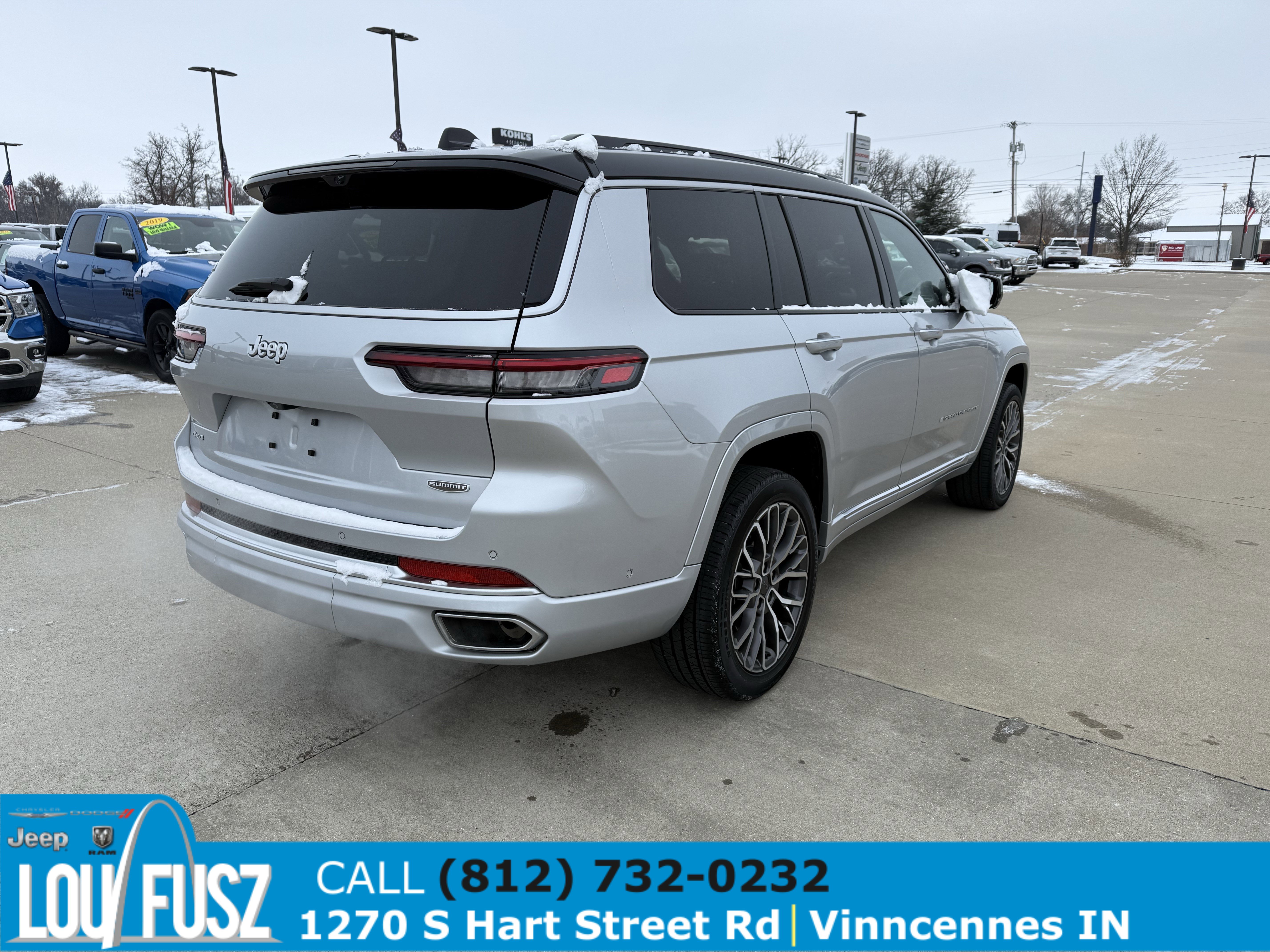 Used 2024 Jeep Grand Cherokee L Summit image 7