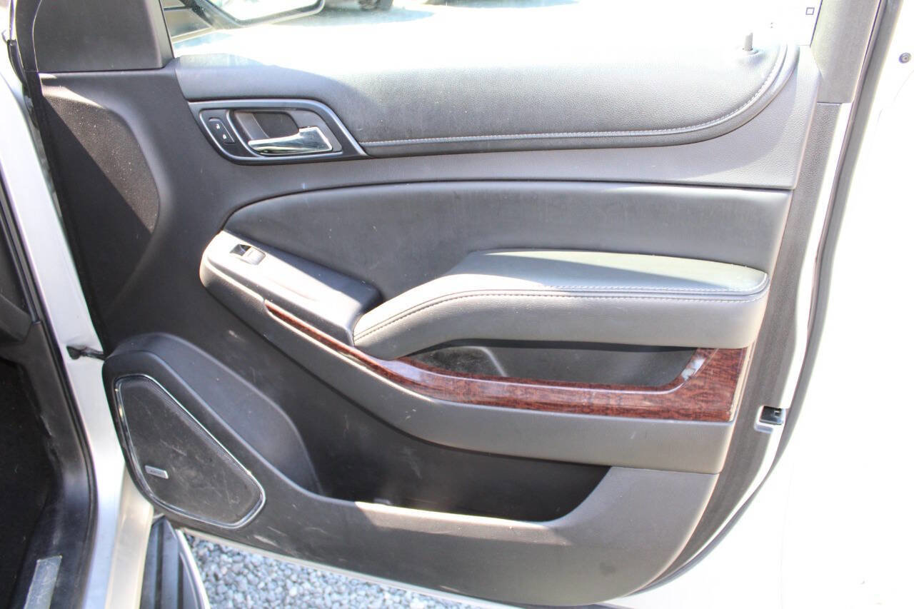 Used 2015 GMC Yukon XL SLT w/ Open Road Package image 27