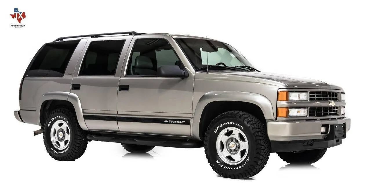 Used 2000 Chevrolet Tahoe Z71 w/ Comfort & Security Pkg AWD/4WD image 1
