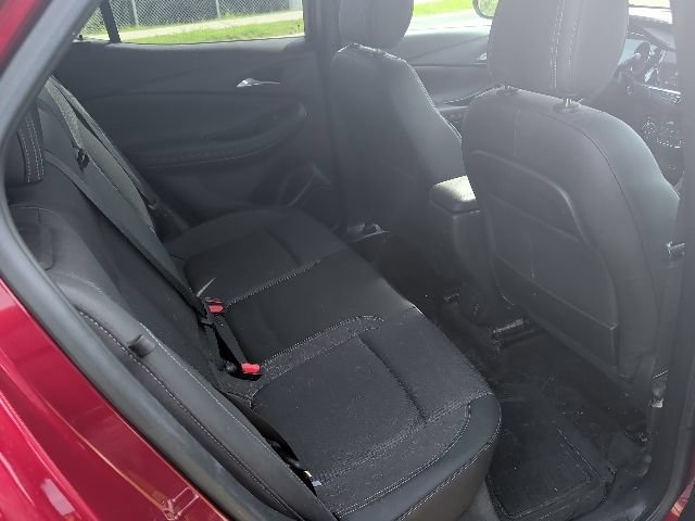 Used 2023 Buick Encore GX Select w/ Sport Touring Package FWD image 11