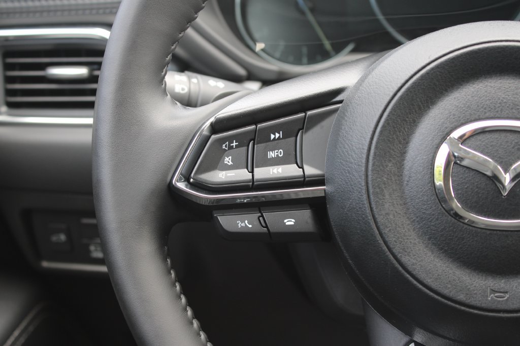 Used 2025 MAZDA CX-5 AWD 2.5 S w/ Premium Plus Pkg image 17