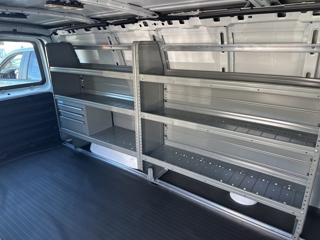 New 2025 Chevrolet Express 2500 Work Van w/ Driver Convenience Package image 25