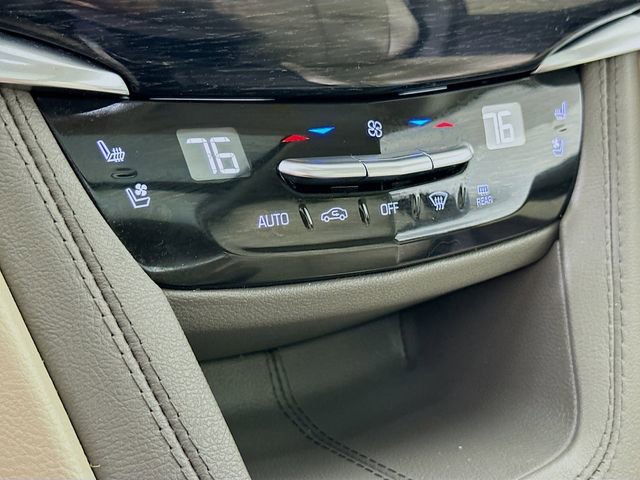 Used 2024 Cadillac XT6 Premium Luxury w/ Technology Package image 18