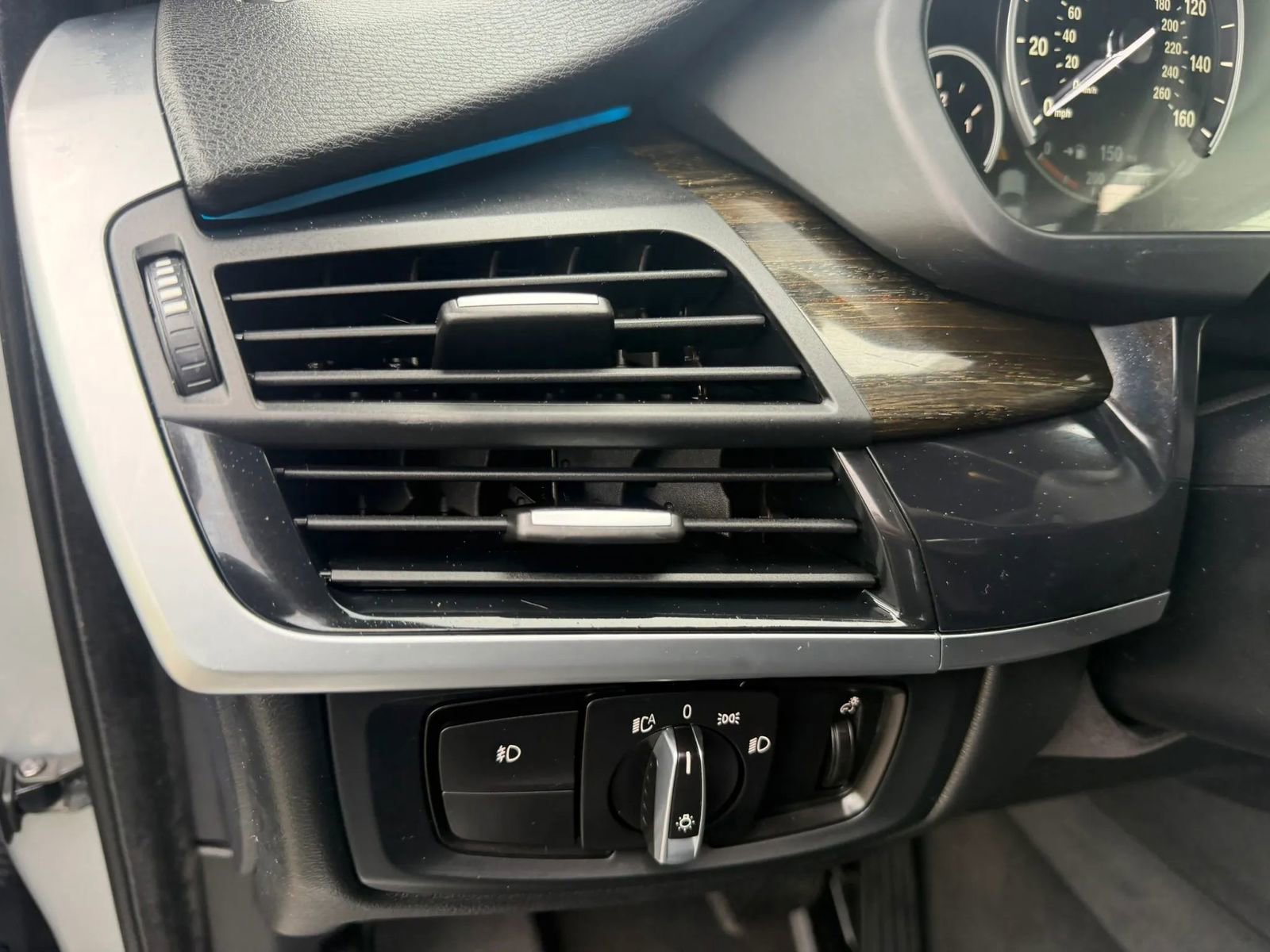 Used 2018 BMW X5 xDrive35i AWD/4WD image 16