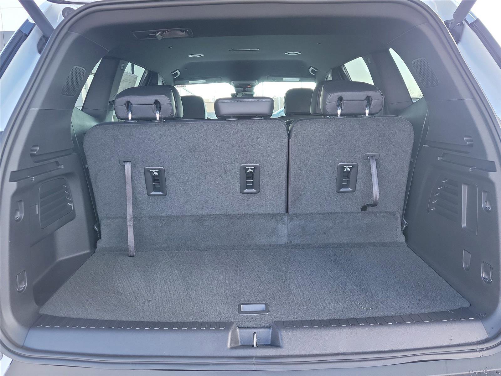New 2026 GMC Acadia Elevation w/ Elevation Premium Package image 7