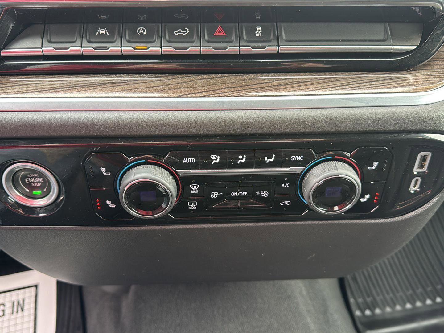 Used 2022 Chevrolet Silverado 1500 LT image 19