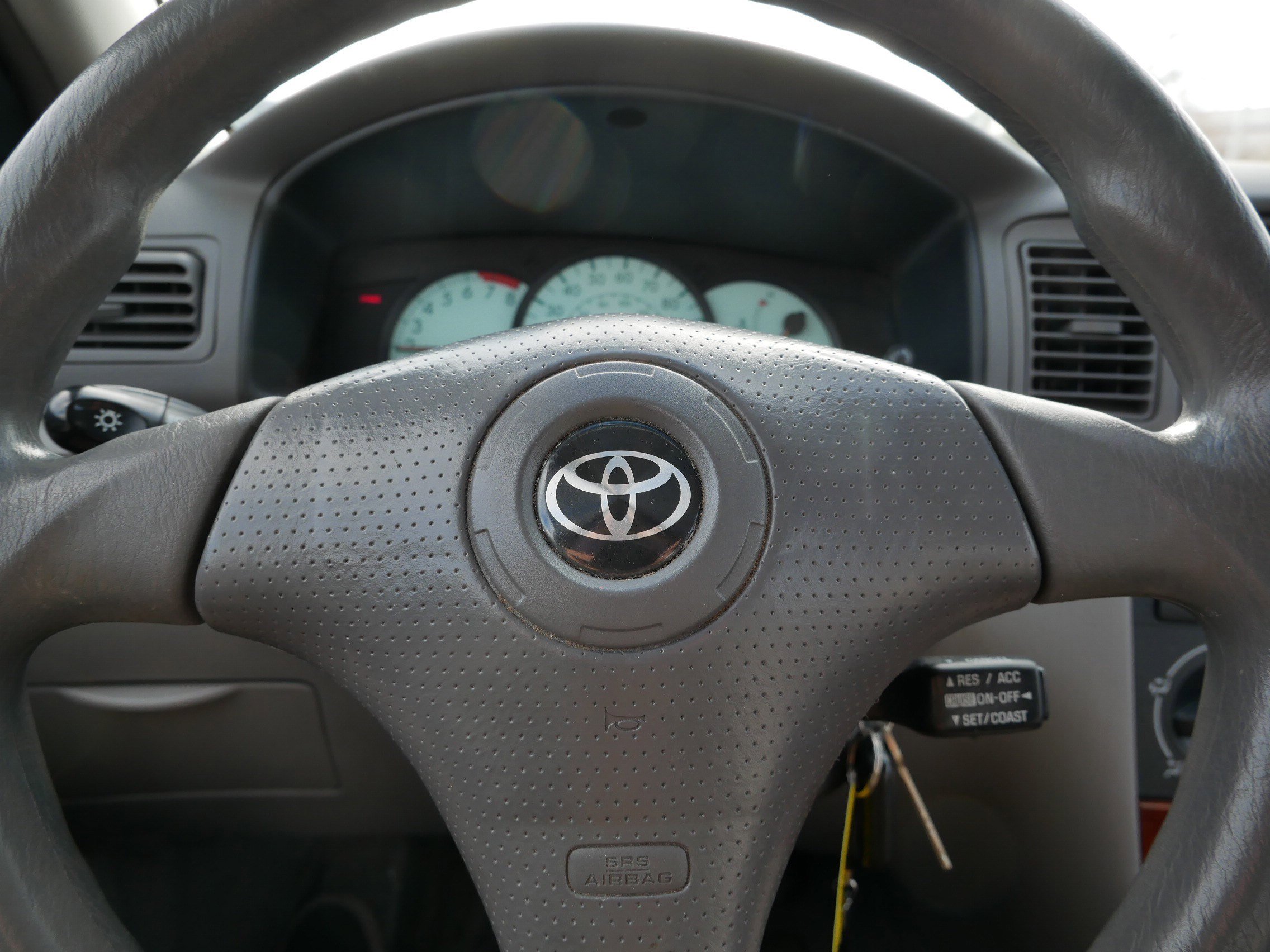 Used 2003 Toyota Corolla CE image 24