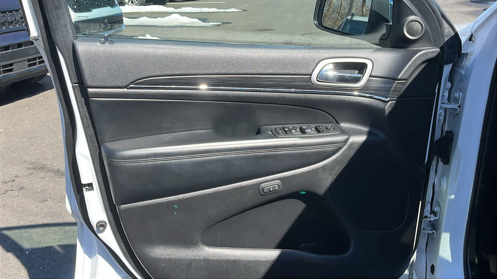 Certified 2022 Jeep Grand Cherokee Limited image 11