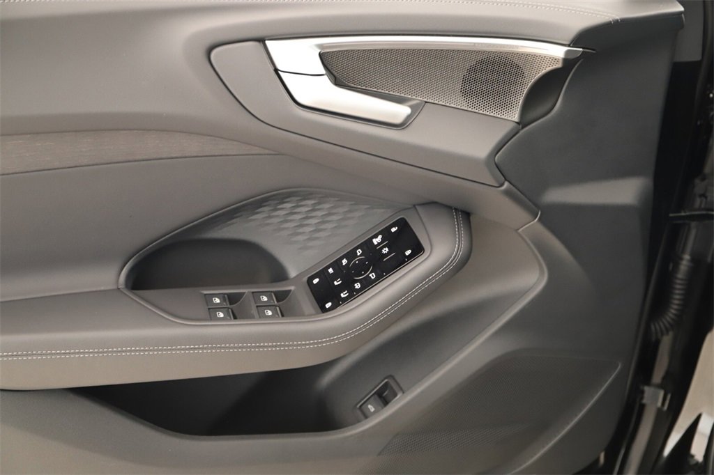 New 2025 Audi A5 2.0T Prestige image 23