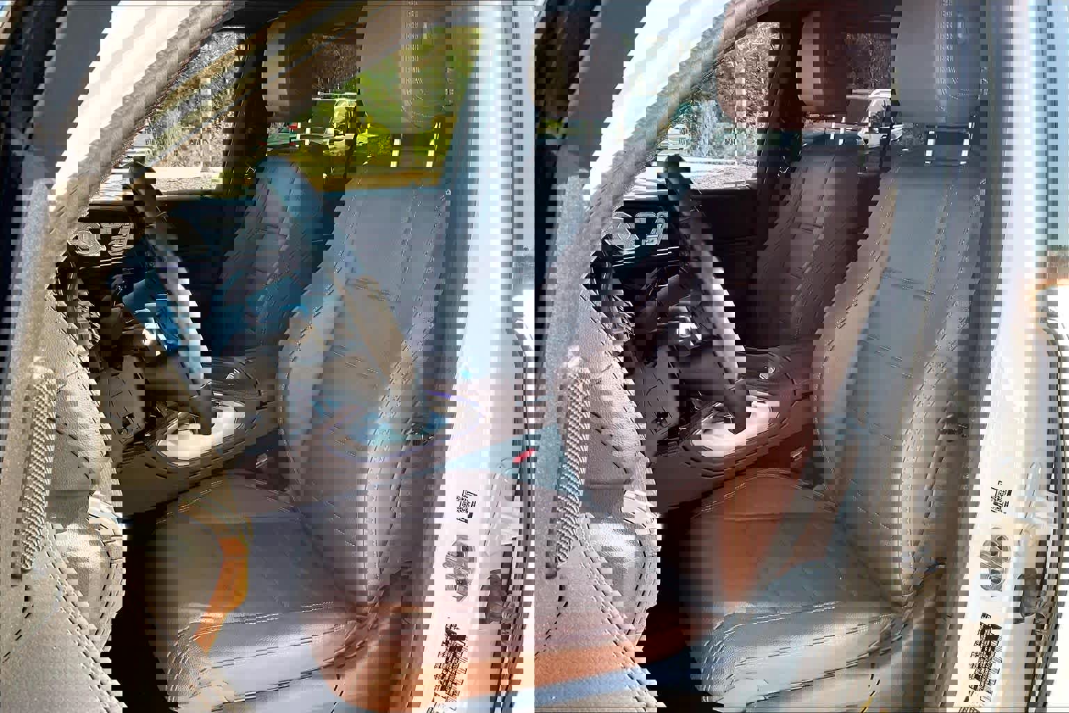 Used 2024 Mercedes-Benz GLE 350 4MATIC image 7