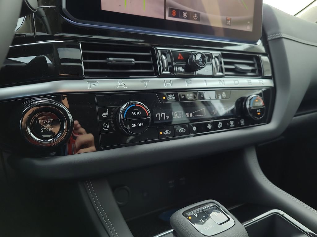 New 2026 Nissan Pathfinder Platinum FWD image 20