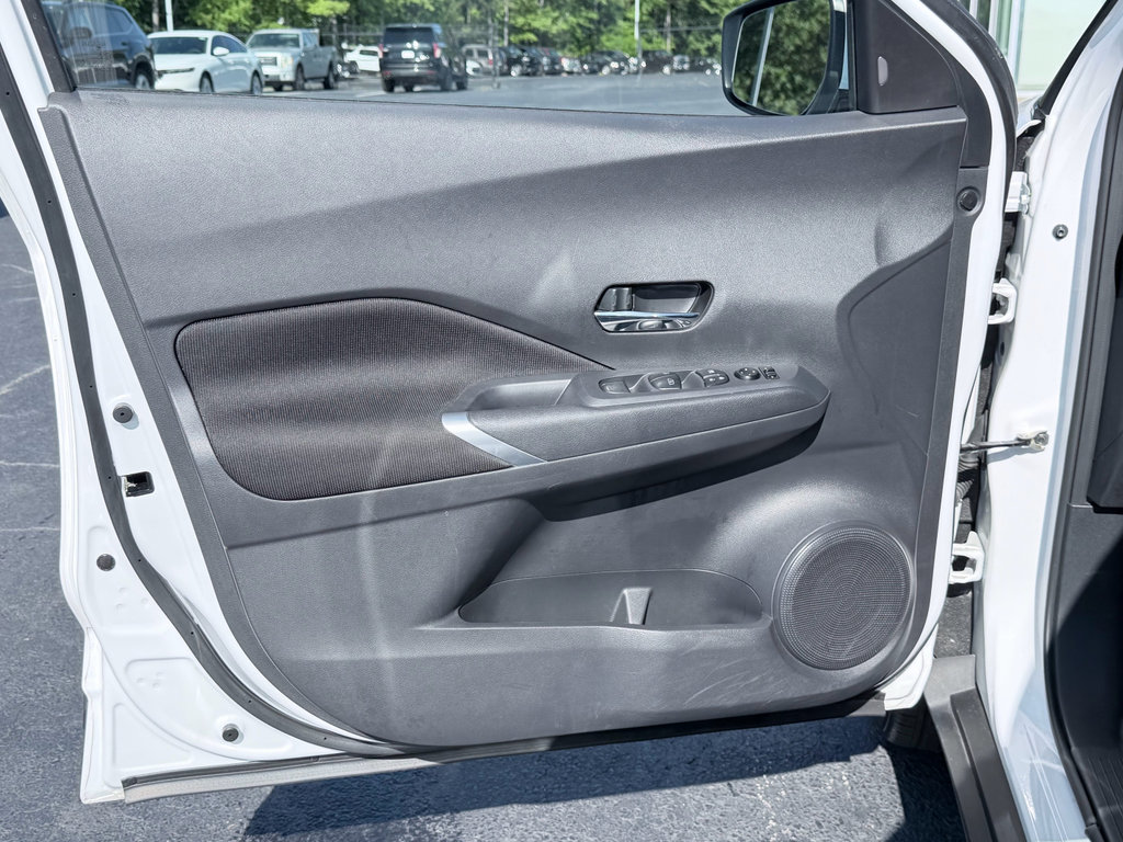 Used 2024 Nissan Kicks SV FWD image 26