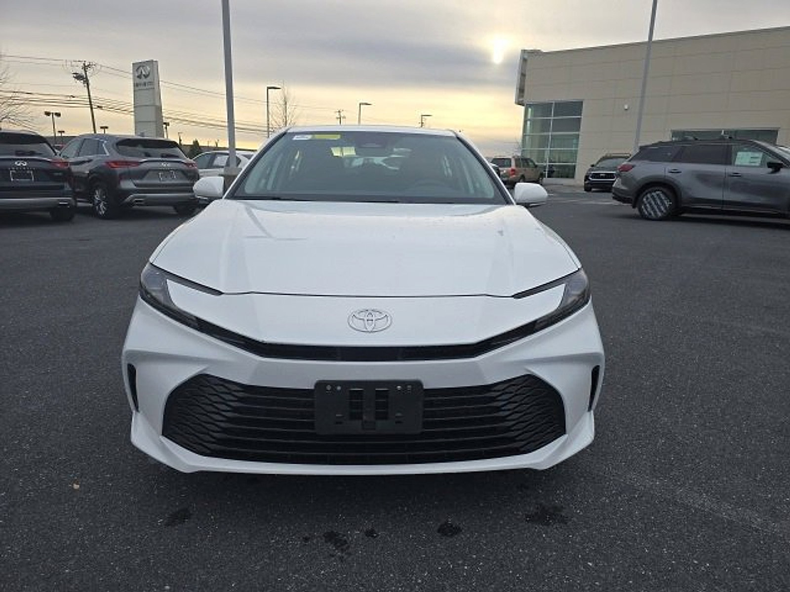 Used 2025 Toyota Camry XSE image 2