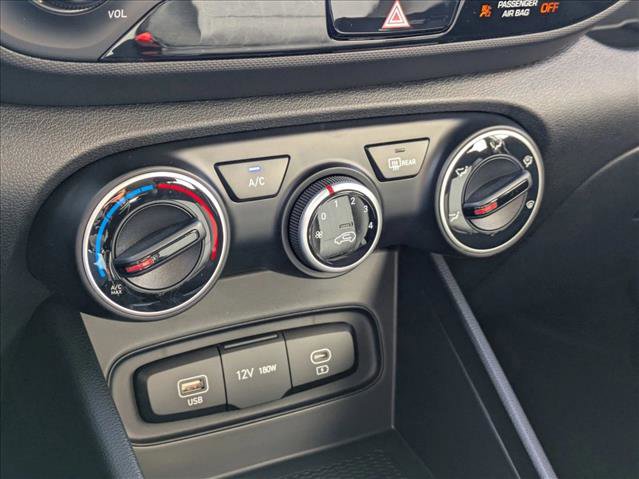 New 2026 Hyundai Venue SE image 15