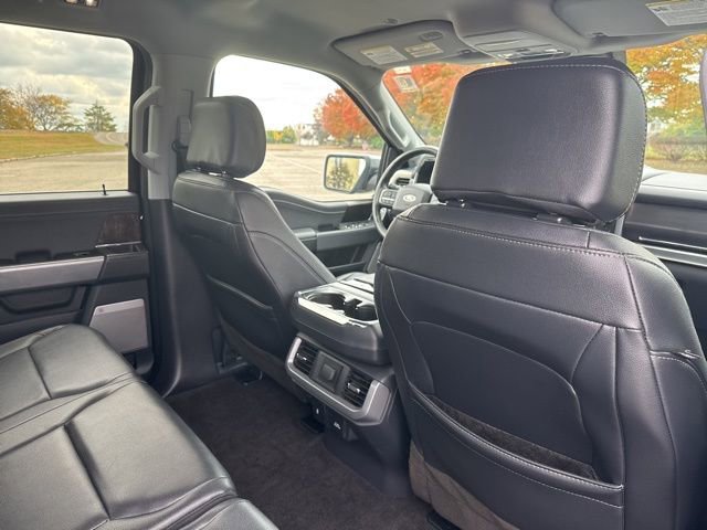 Used 2022 Ford F150 Lariat w/ Max Trailer Tow Package image 32