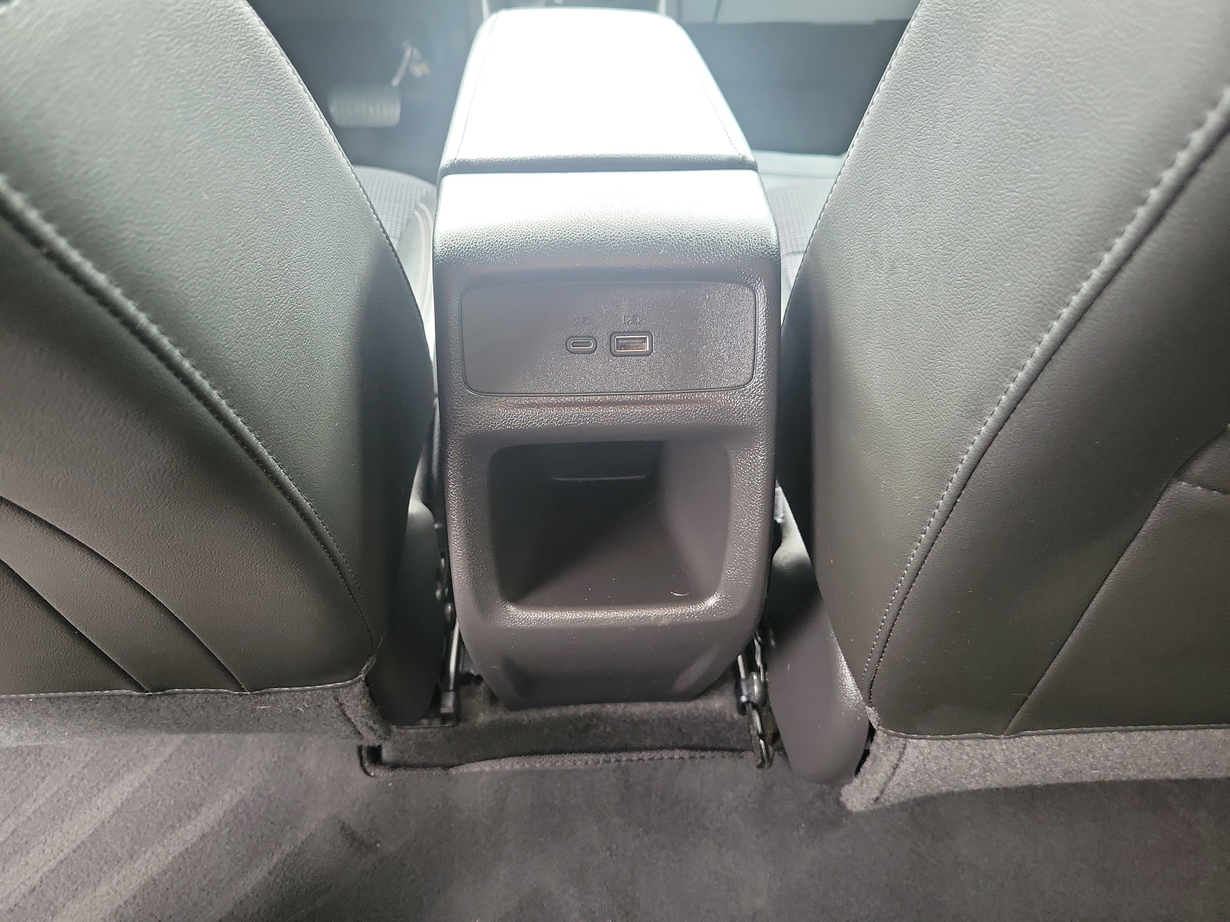 Used 2024 Buick Envista Preferred image 11