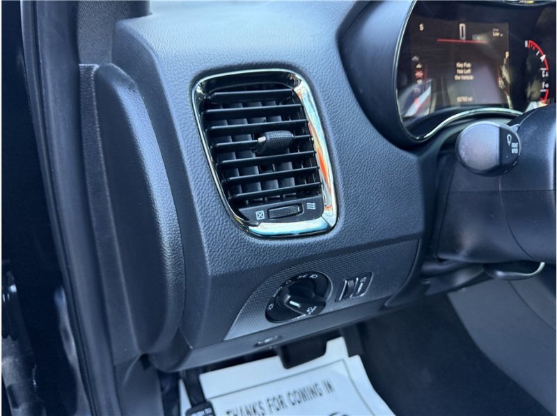 Used 2019 Dodge Durango GT image 39