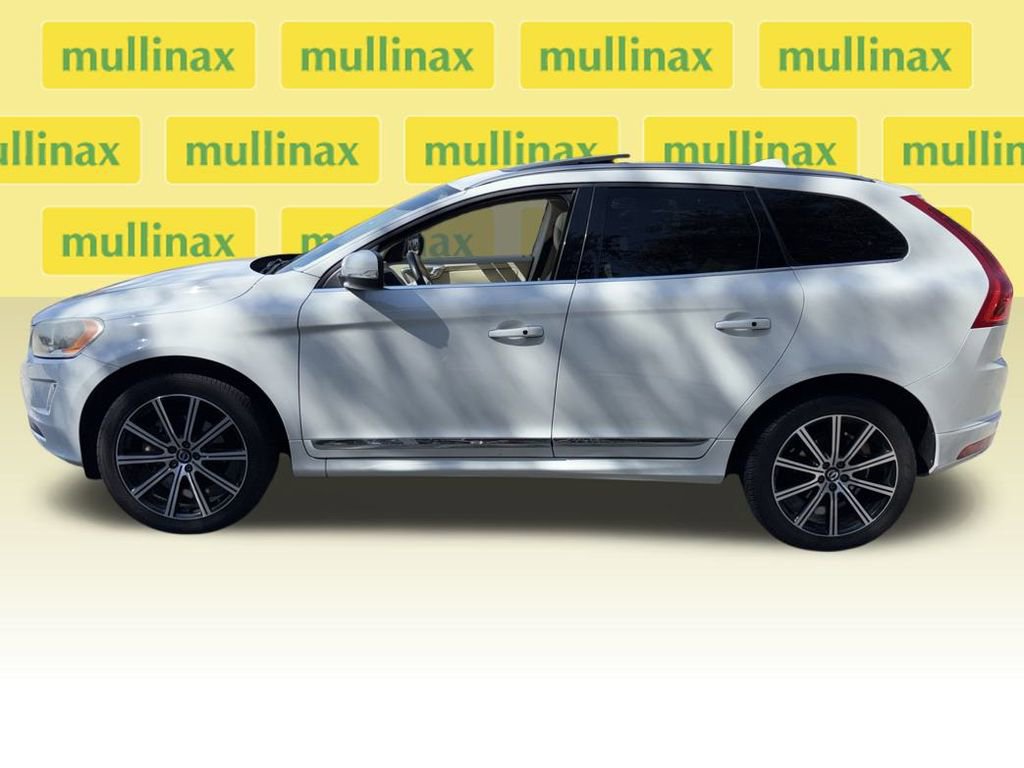 Used 2015 Volvo XC60 T5 Platinum image 10