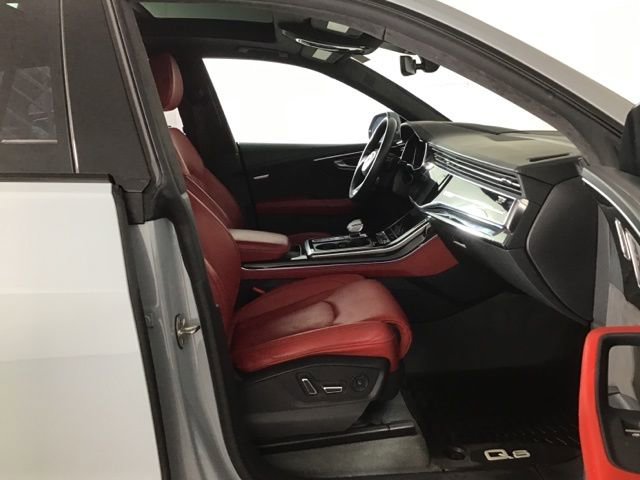 Used 2021 Audi Q8 Prestige image 26