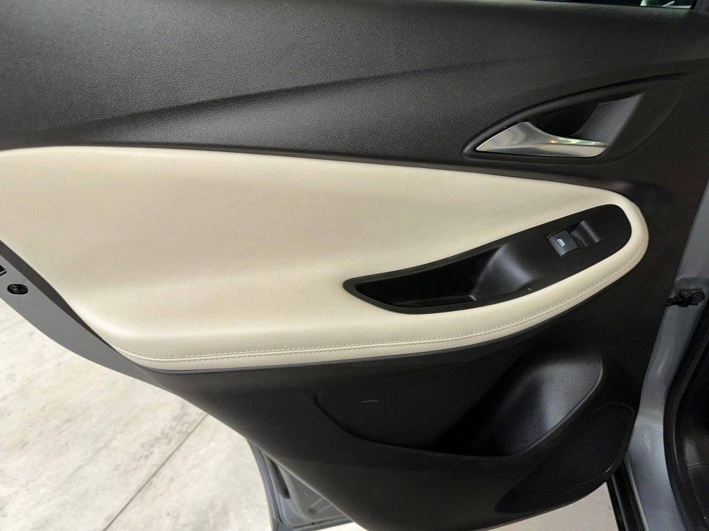 Certified 2023 Buick Encore GX Essence w/ Experience Buick Package image 18