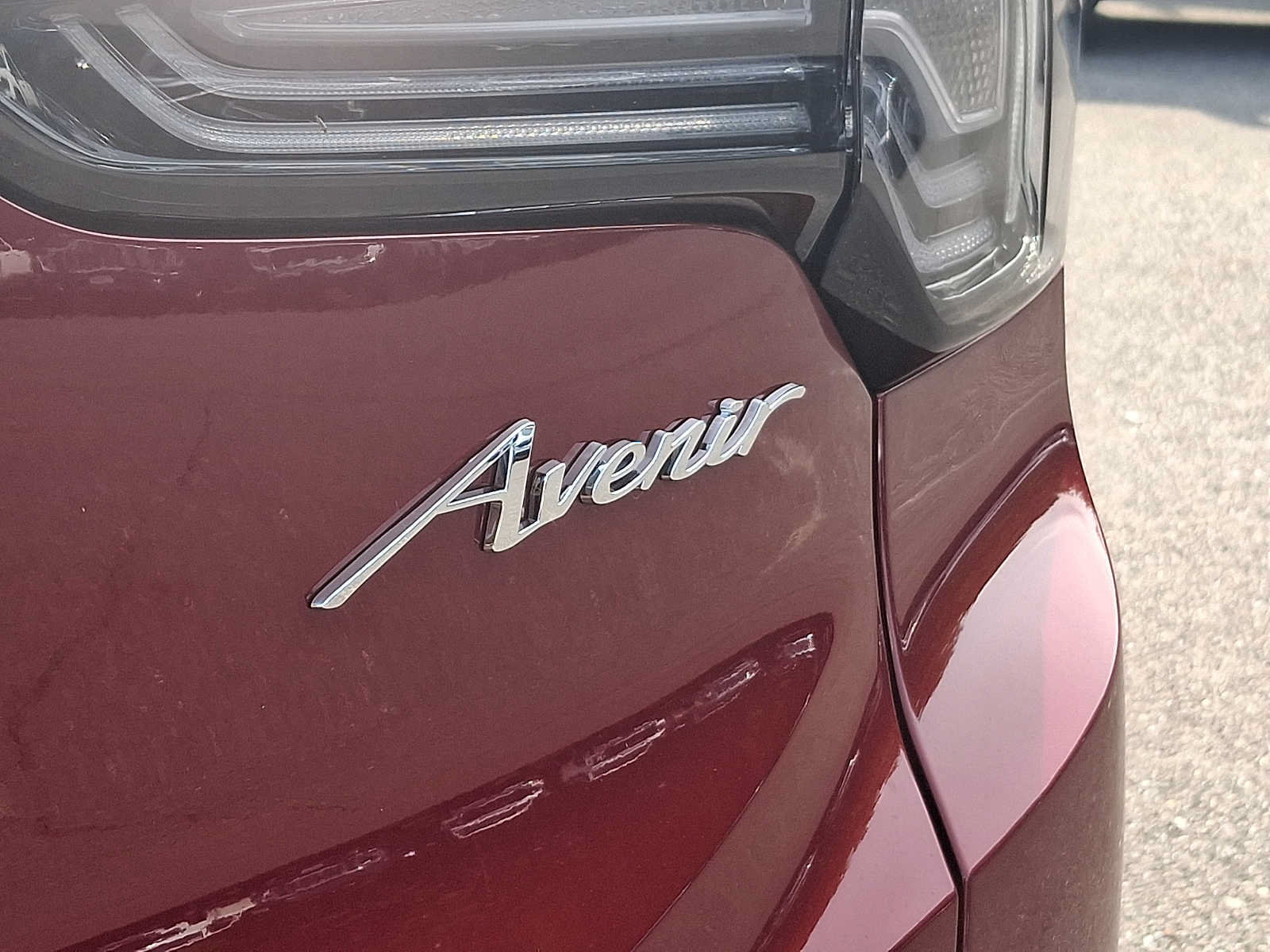 Used 2024 Buick Encore GX Avenir w/ Avenir Convenience Package FWD image 34