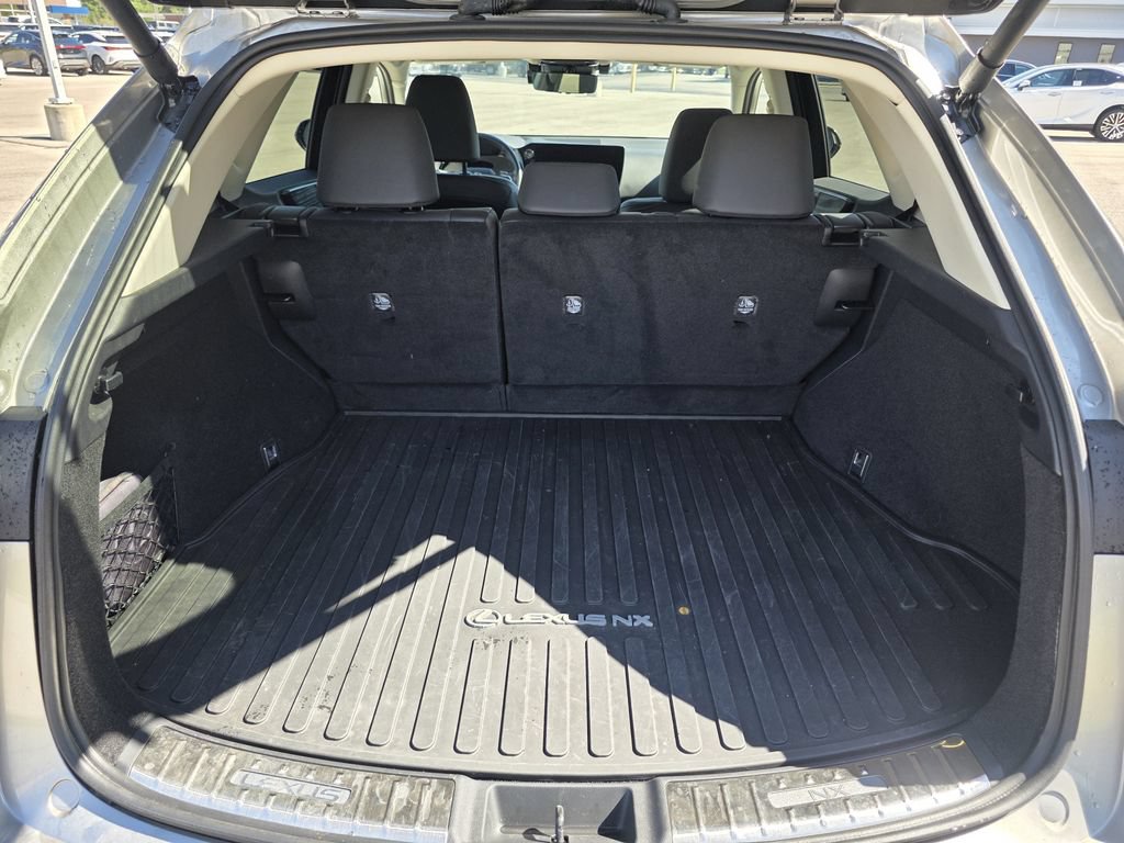 Certified 2025 Lexus NX 350h AWD w/ Rear Seat Package image 34