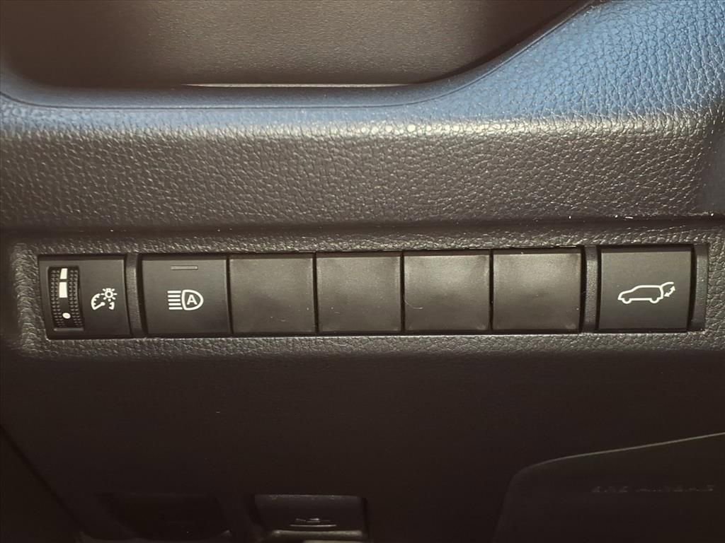 Certified 2025 Toyota RAV4 XLE Premium image 10